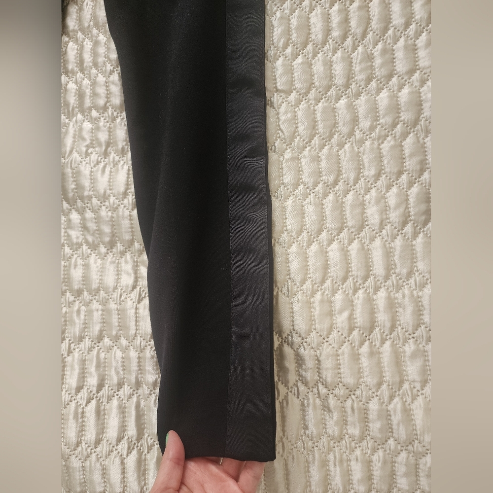 Anthropologie pants, size 4,‎ black - Picture 3 of 11